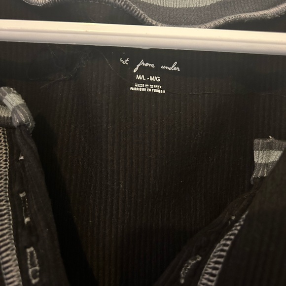 urban outfitters shirt bundle - Picture 5 of 5